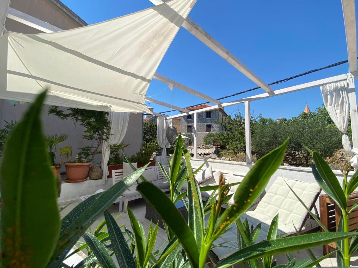 Summer Home In Krk Center "Casa Magdalena" คิร์ก ภายนอก รูปภาพ